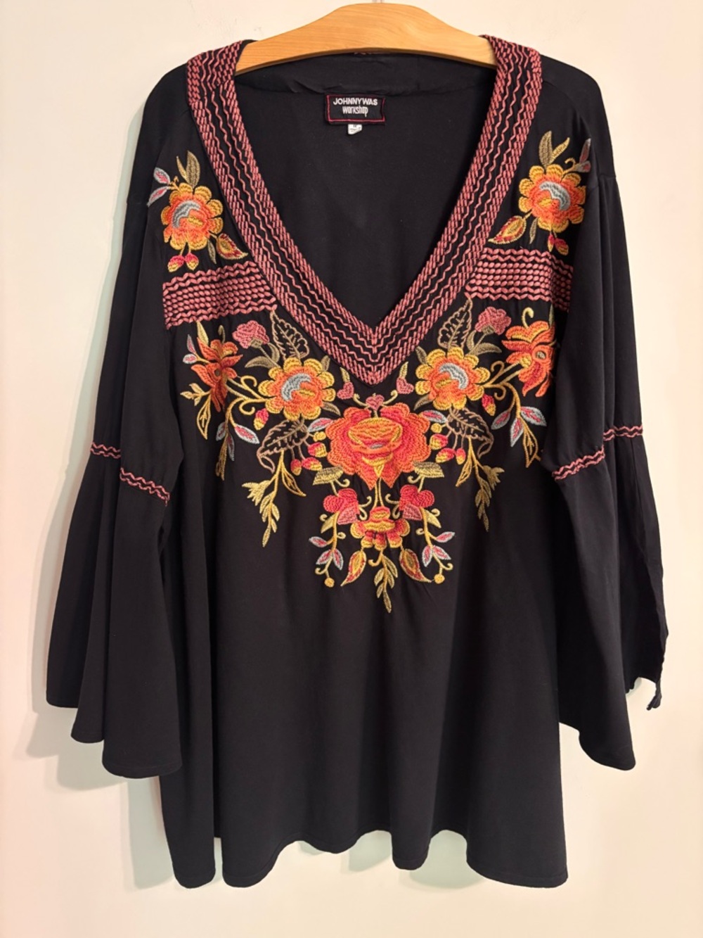 Johnny Was Workshop Black Knit Heavily Embroidered Tunic with flared sleeves